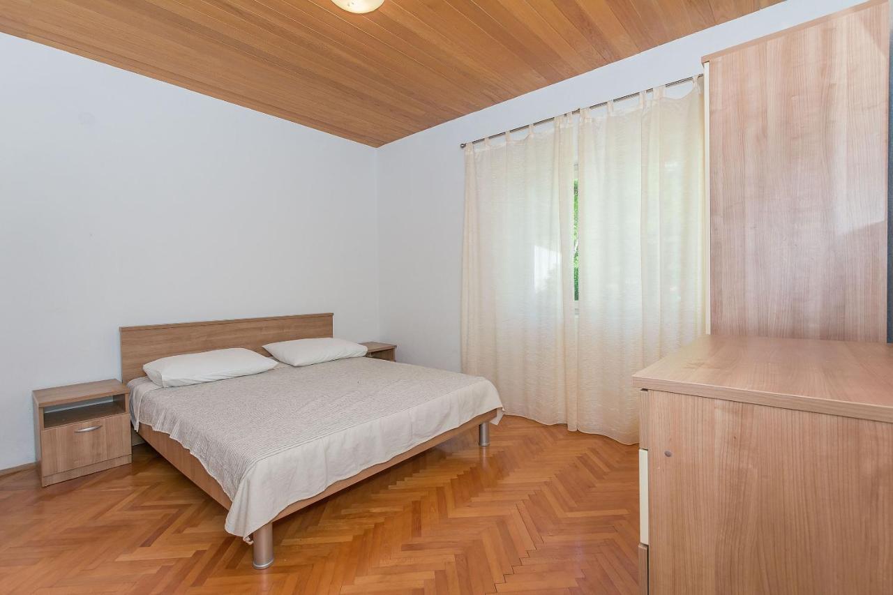 Apartments Ilijanka Brela Luaran gambar