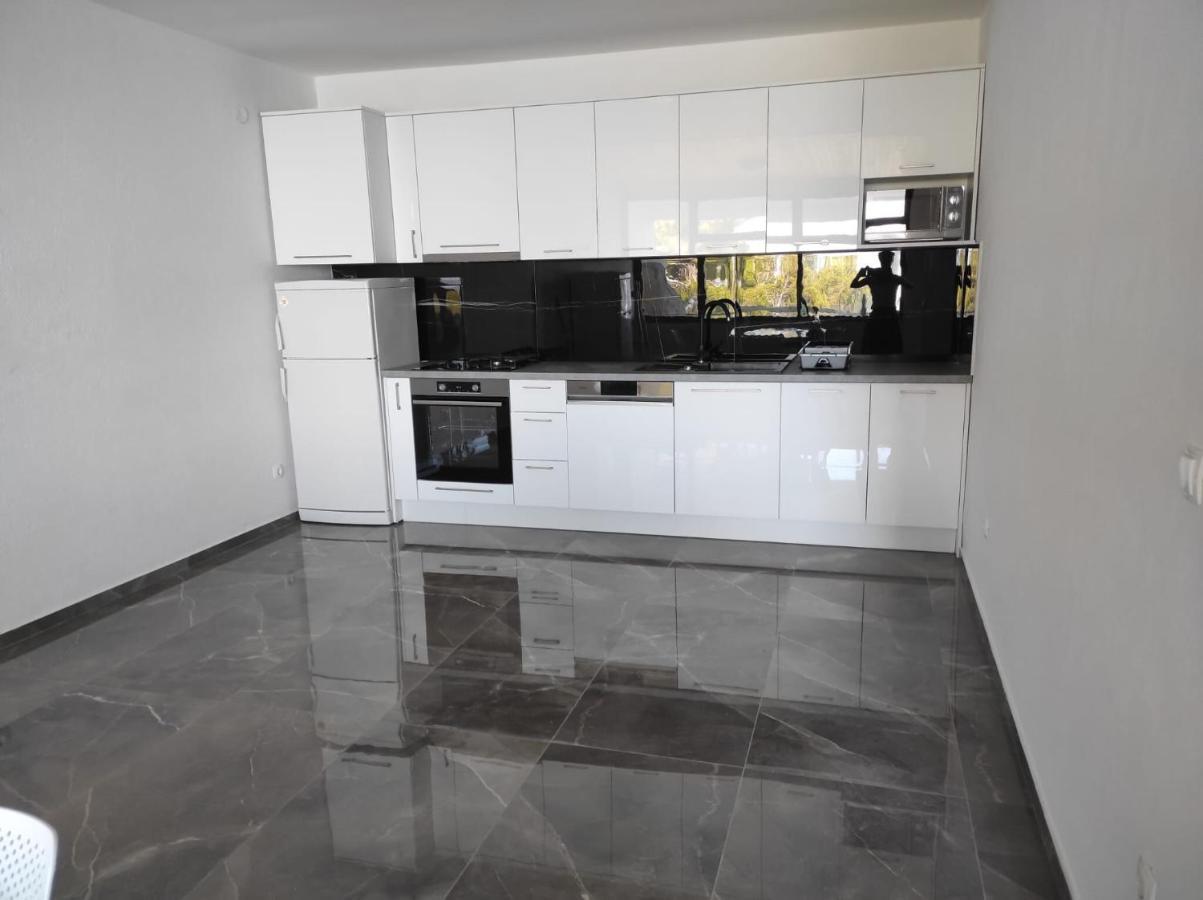 Apartments Ilijanka Brela Luaran gambar